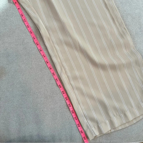 Tommy Hilfiger pull on straight trousers. Size XXL. - Picture 10 of 10